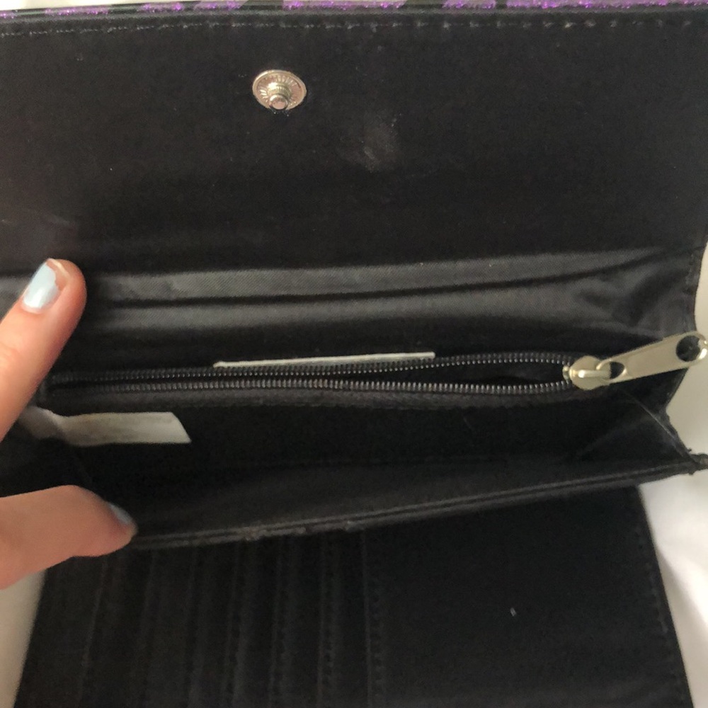 wallet - Picture 3 of 5